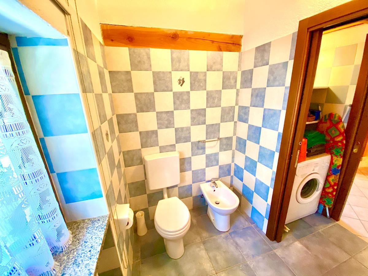 شقة Attico Panoramico Con Soppalco Gignod المظهر الخارجي الصورة
